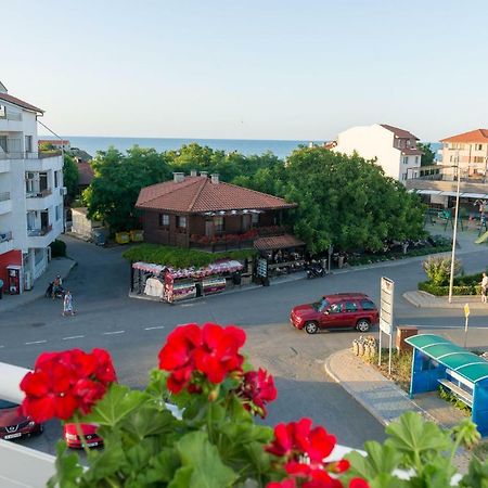 Hiora Apartments Vasiliko Tsarevo Exterior foto