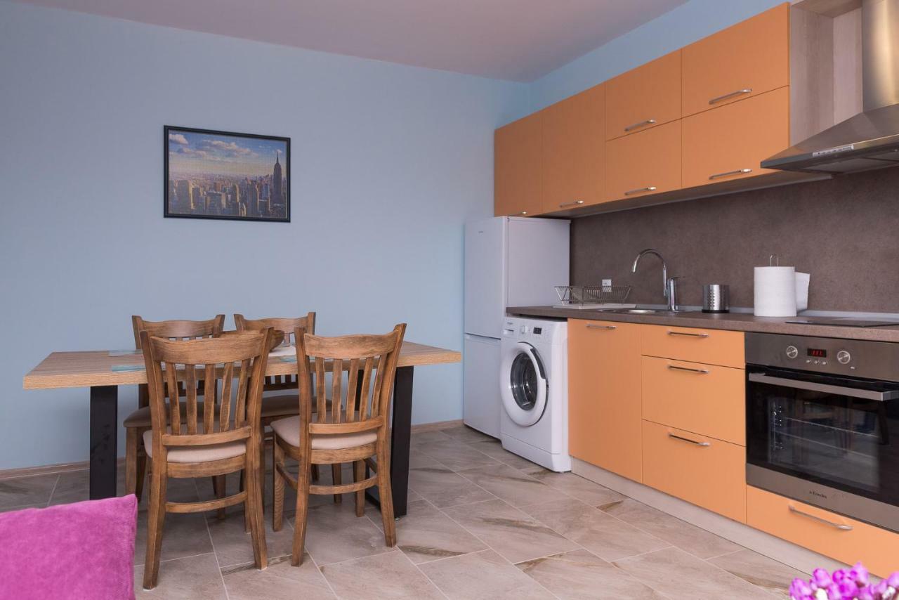 Hiora Apartments Vasiliko Tsarevo Exterior foto