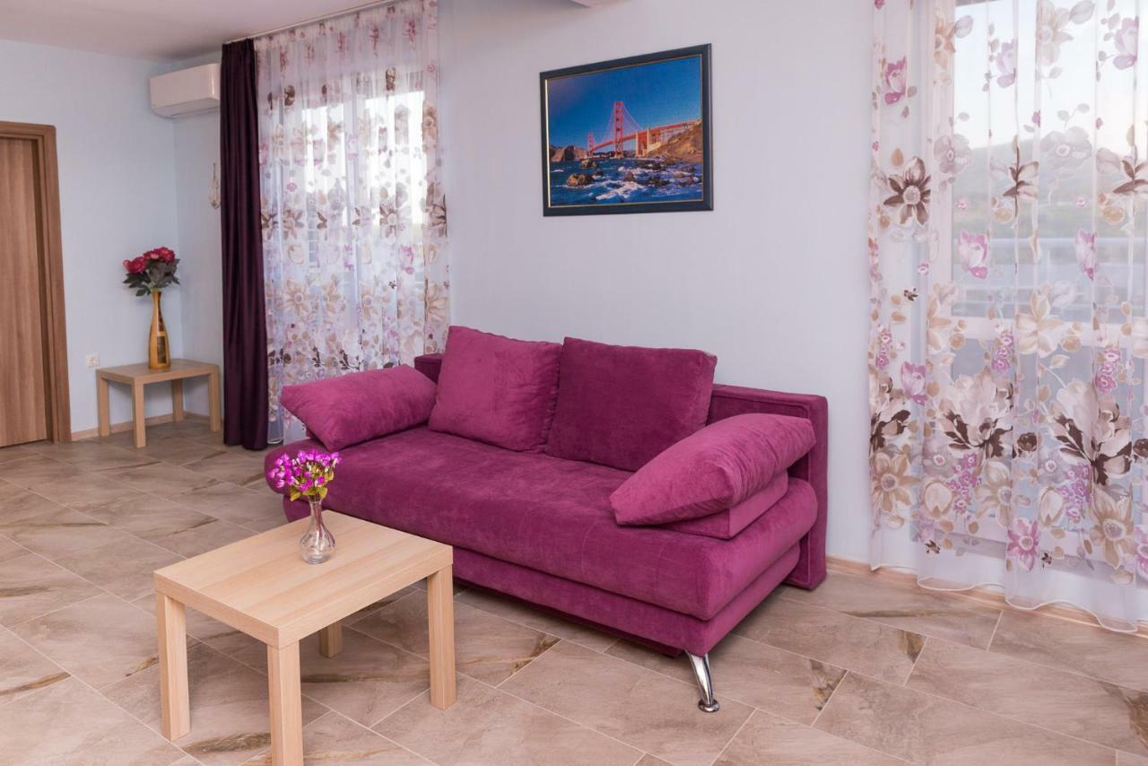 Hiora Apartments Vasiliko Tsarevo Exterior foto